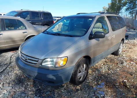 2002 Toyota Sienna Ce z USA, uszkodzony, nr VIN 4T3ZF19C92U503176